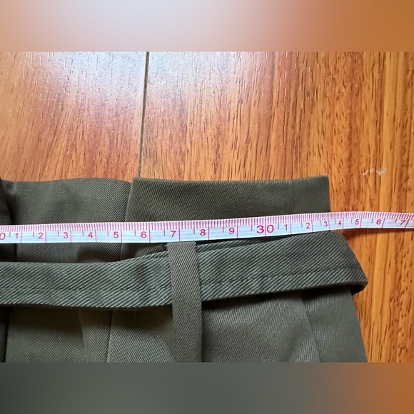 Skirt with belt - Picture 5 of 6